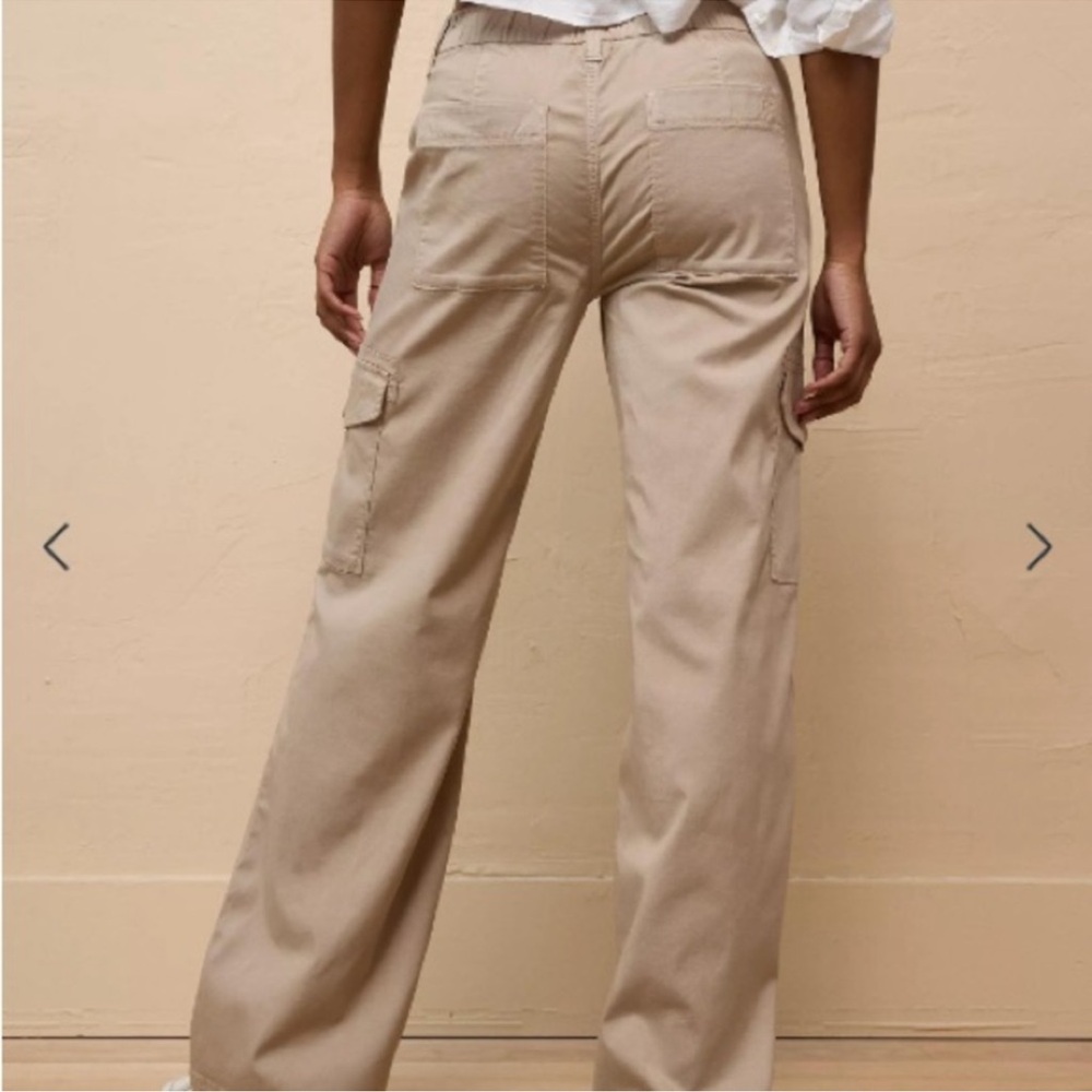 American Eagle Outfitters Women’s Wide Leg Dreamy Drape Cargo Pants
